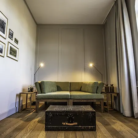 Apart-hotel One - Zollhaus 4*